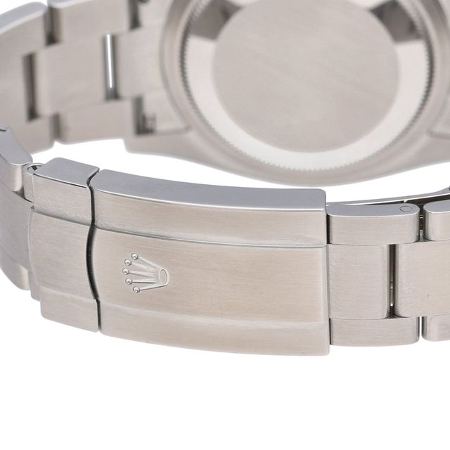 Rolex Oyster Perpetual 126000 Image 3